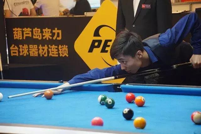 雷迪克是白 雷迪克是白